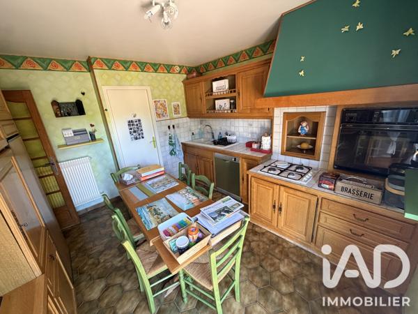 Maison à vendre 7 pièces 171 m² Dommartin-le-Franc