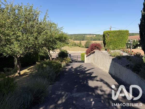Maison à vendre 7 pièces 171 m² Dommartin-le-Franc