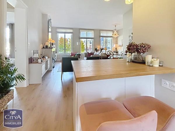 Appartement à vendre 4 pièces 93m² Cambrai (59400)
