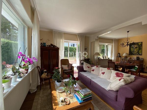 Mulhouse, Maison d’architecte de plain-pied, Rebberg bas, Terrain clos