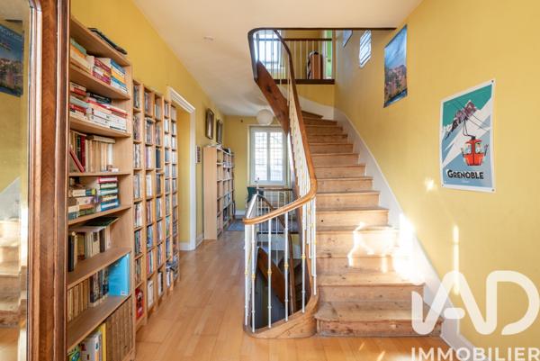 Maison à vendre 8 pièces 275 m² Montbonnot-Saint-Martin