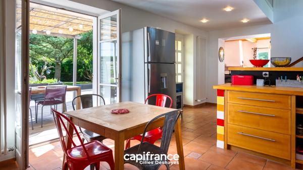 Maison de 1900 à Lurcy, secteur Montmerle-sur-Saône / Belleville-sur-Saône, 172 m² habitables, 187 m² au sol, sur un terrain arboré de 1 395 m².