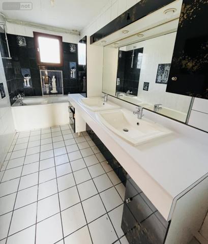 Maison à vendre à Champvans dans le Jura (39100), ref : 39033-2539