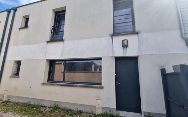 Appartement à vendre    3 pièces • 75,66 m2 Fleury-les-Aubrais