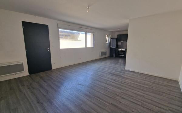 Appartement à vendre    3 pièces • 75,66 m2 Fleury-les-Aubrais