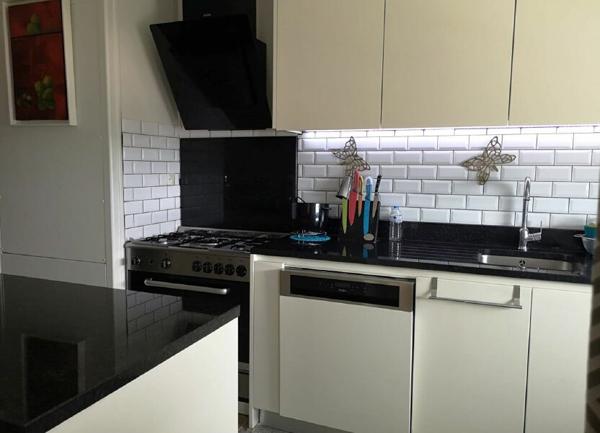 Appartement à vendre    2 pièces •  Royan