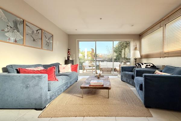 La Rochelle (17000) La Genette - A deux pas des commerces, jolie maison de caractère avec jardin