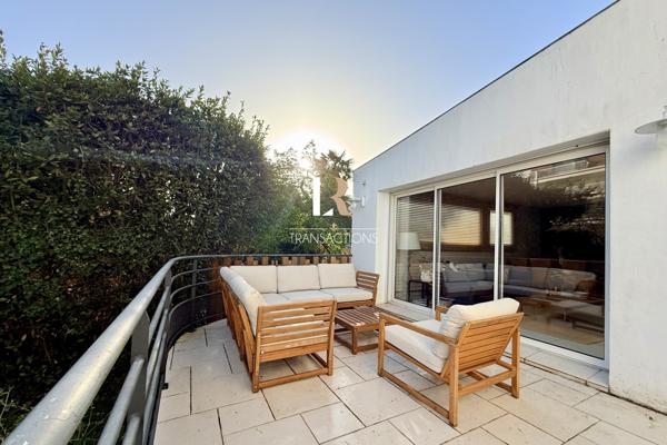 La Rochelle (17000) La Genette - A deux pas des commerces, jolie maison de caractère avec jardin