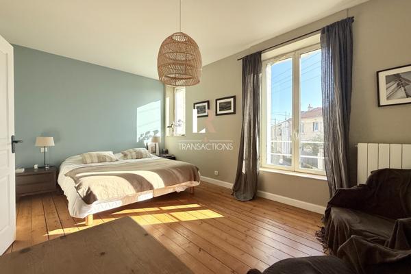 La Rochelle (17000) La Genette - A deux pas des commerces, jolie maison de caractère avec jardin