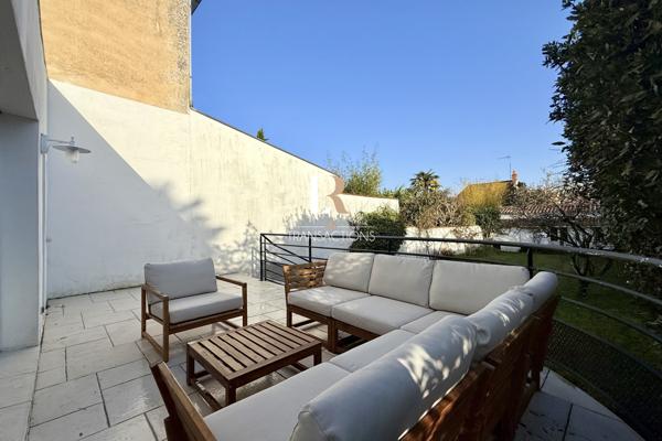 La Rochelle (17000) La Genette - A deux pas des commerces, jolie maison de caractère avec jardin