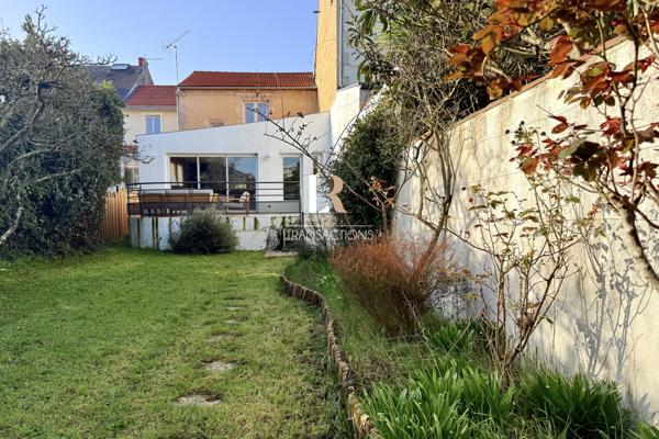 La Rochelle (17000) La Genette - A deux pas des commerces, jolie maison de caractère avec jardin