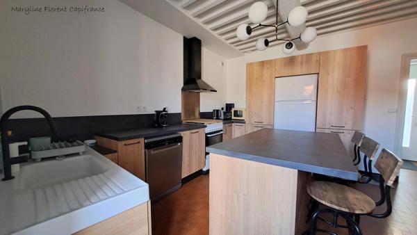 Maison de ville rénovée de 95 m² avec Jardin privatif et grand cuvage