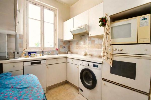 Appartement
         3 pièces
        - 64 m² 182 000 € *