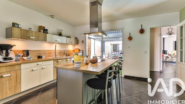 Maison à vendre 7 pièces 216 m² Le Fenouiller