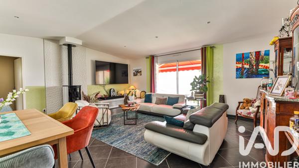 Maison à vendre 7 pièces 216 m² Le Fenouiller