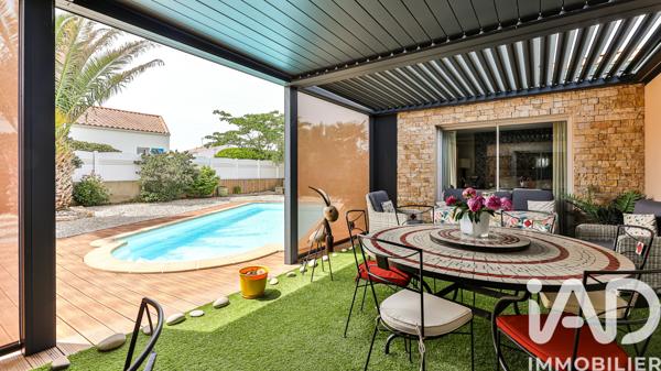 Maison à vendre 7 pièces 216 m² Le Fenouiller