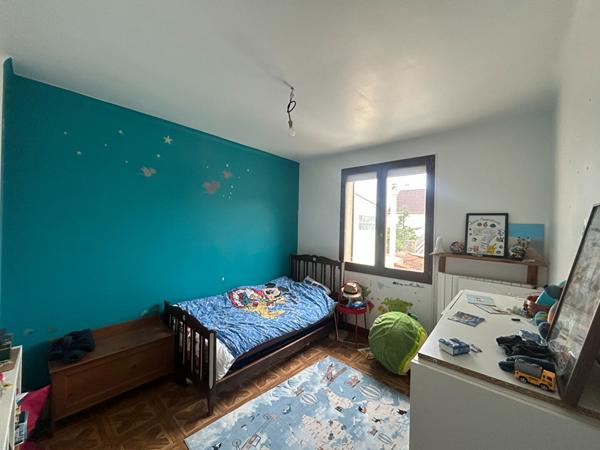 Bezons - Maison 6 pièces 120 m2 €375 000 ** - Référence 4436