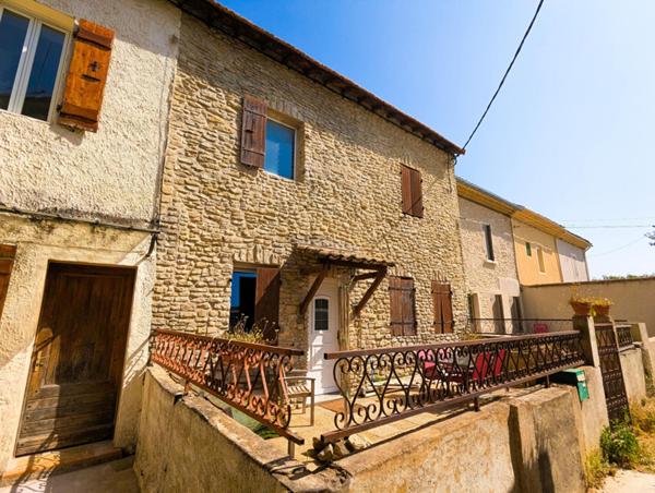 Maison Saumane De Vaucluse 6 pièce(s) 105 m2 (Bord de sorgue)