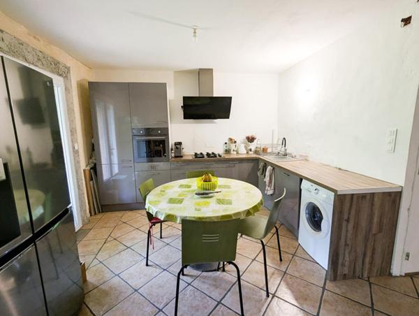 Maison Saumane De Vaucluse 6 pièce(s) 105 m2 (Bord de sorgue)