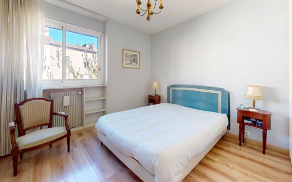 Appartement à vendre    4 pièces • 98,37 m2 Lyon 3