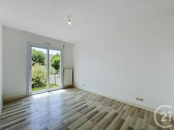 Maison à vendre  5 pièces - 91,24 m 2   BOHARS  - 29