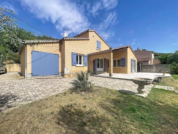 Maison Manosque 6 pièces 132 m2 habitables, terrasse, carport, garage et dépendances