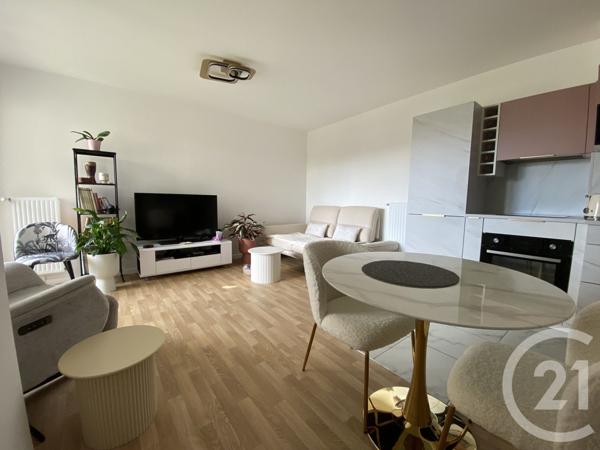 Appartement F2 à vendre  2 pièces - 42,96 m2 OZOIR LA FERRIERE - 77
