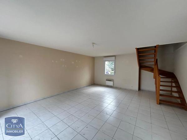 Maison à louer 4 pièces 83.92m² Tarbes (65000)