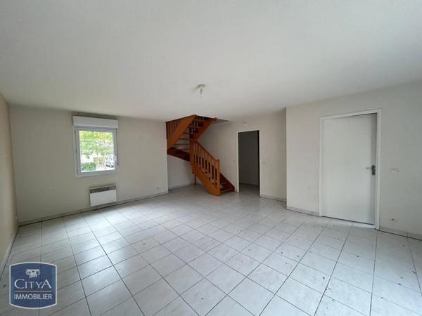 Maison à louer 4 pièces 83.92m² Tarbes (65000)