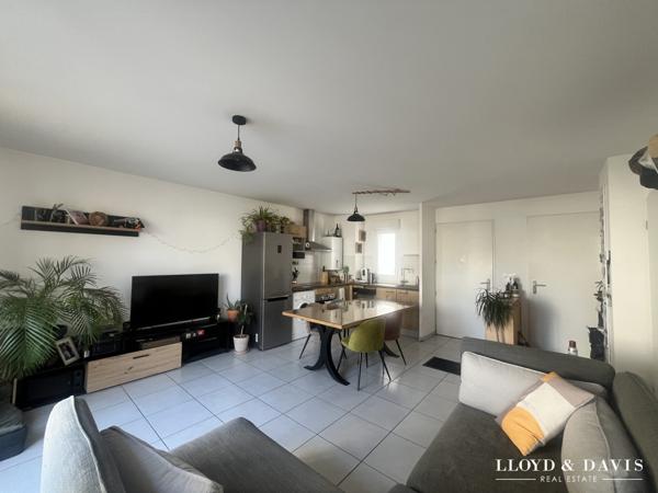 Mérignac Eyquem Maison individuelle avec terrasses et garage