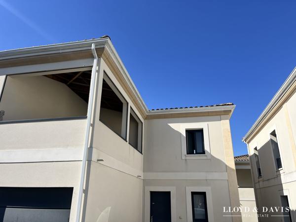 Mérignac Eyquem Maison individuelle avec terrasses et garage