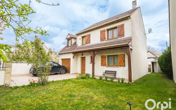 Maison à vendre    5 pièces • 108,24 m2 Gagny