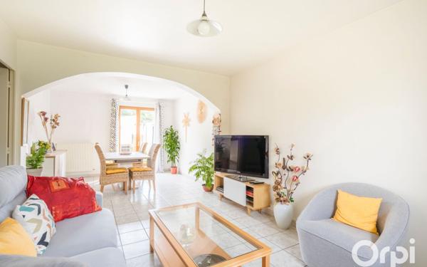 Maison à vendre    5 pièces • 108,24 m2 Gagny