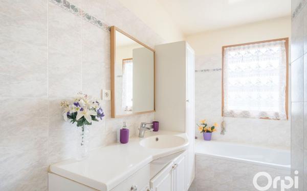 Maison à vendre    5 pièces • 108,24 m2 Gagny