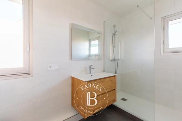 Saint-Germain-en-Laye, Maison 5 Chambres -  213 m² à vendre
