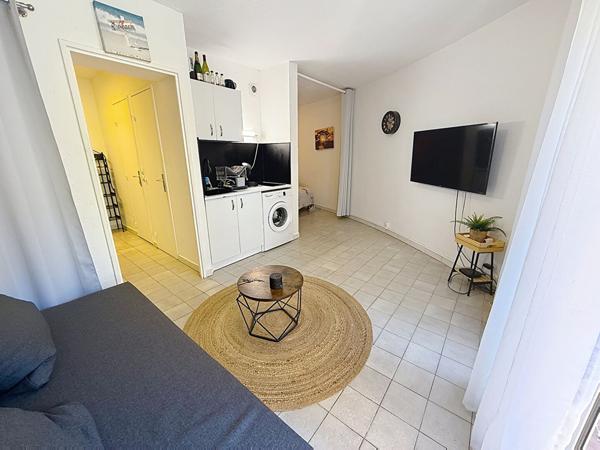 Bandol - La Peyrière - Grand appartement T1 - Terrasse & Solarium