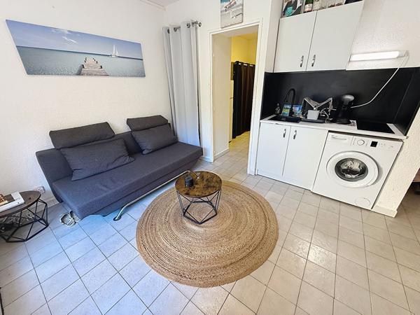 Bandol - La Peyrière - Grand appartement T1 - Terrasse & Solarium