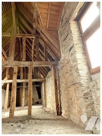 ANGERS à 30 km /Manoir d'exception / Propriété rénovée dans les règles de l'art de 363 m² habitable