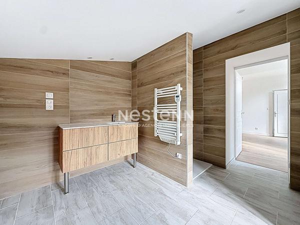 A VENDRE - Lherm - Maison de ville rénovée T4 d'environ 122.9m² avec dépendance