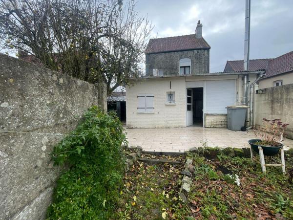 Maison à vendre à Saint-Pol-sur-Ternoise dans le Pas-de-Calais (62130), ref : 2432