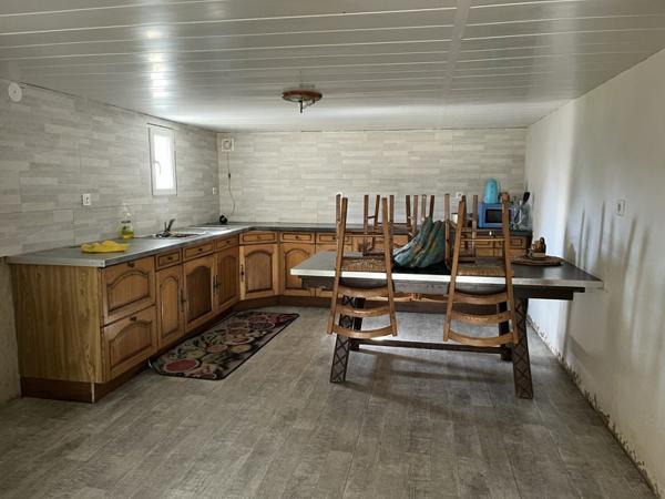 Maison à vendre |  Saint-Pierre-d'Eyraud |  5 pièces | 142 m²