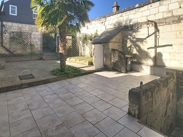 Maison à vendre à Vernantes 8 pièces 151 m²