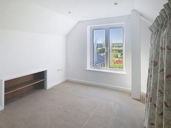 Maison à vendre à Vernantes 8 pièces 151 m²