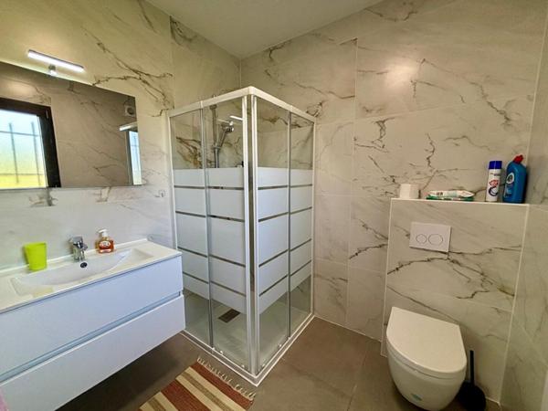 Maison contemporaine toit plat - 156 m² - Terrain de 1861 m²  - Secteur Nevers