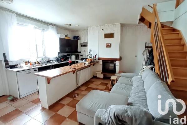 Immeuble à vendre 200 m² Sussey
