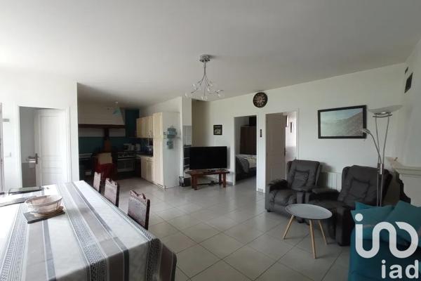 Immeuble à vendre 200 m² Sussey