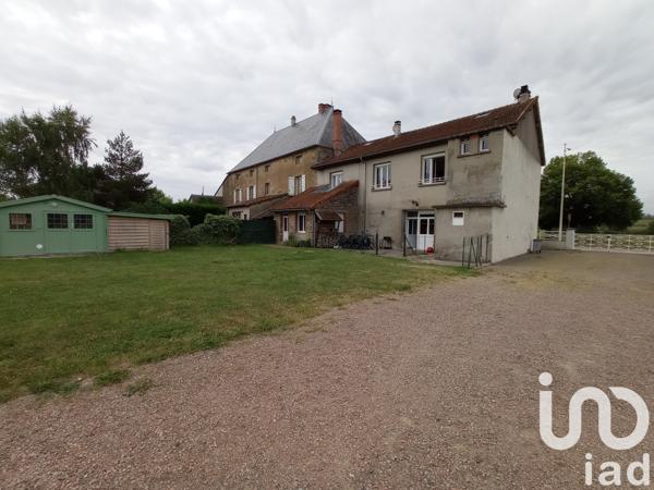 Immeuble à vendre 200 m² Sussey