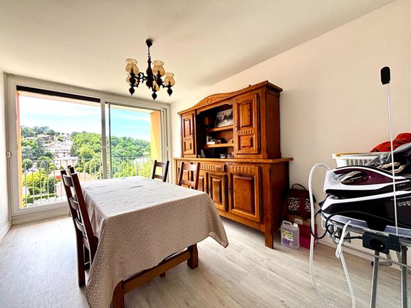 À vendre : Appartement 3 pièces à Saint-Étienne - La Terrasse