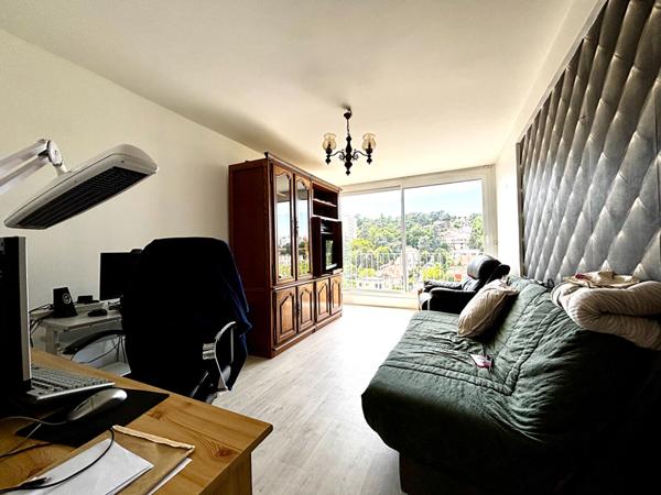 À vendre : Appartement 3 pièces à Saint-Étienne - La Terrasse