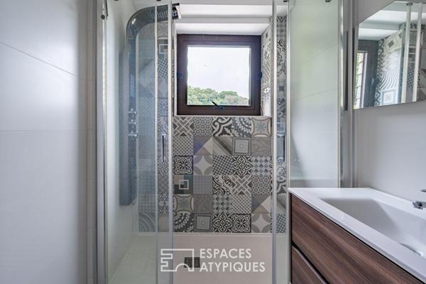 Maison familiale lumineuse revisitée par architecte